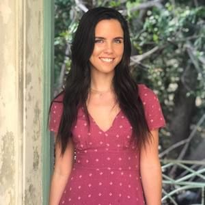 Meet your Posher, Alejandra